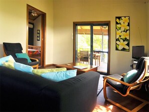 Bungalow, 2 phòng ngủ, quang cảnh biển | Phòng khách