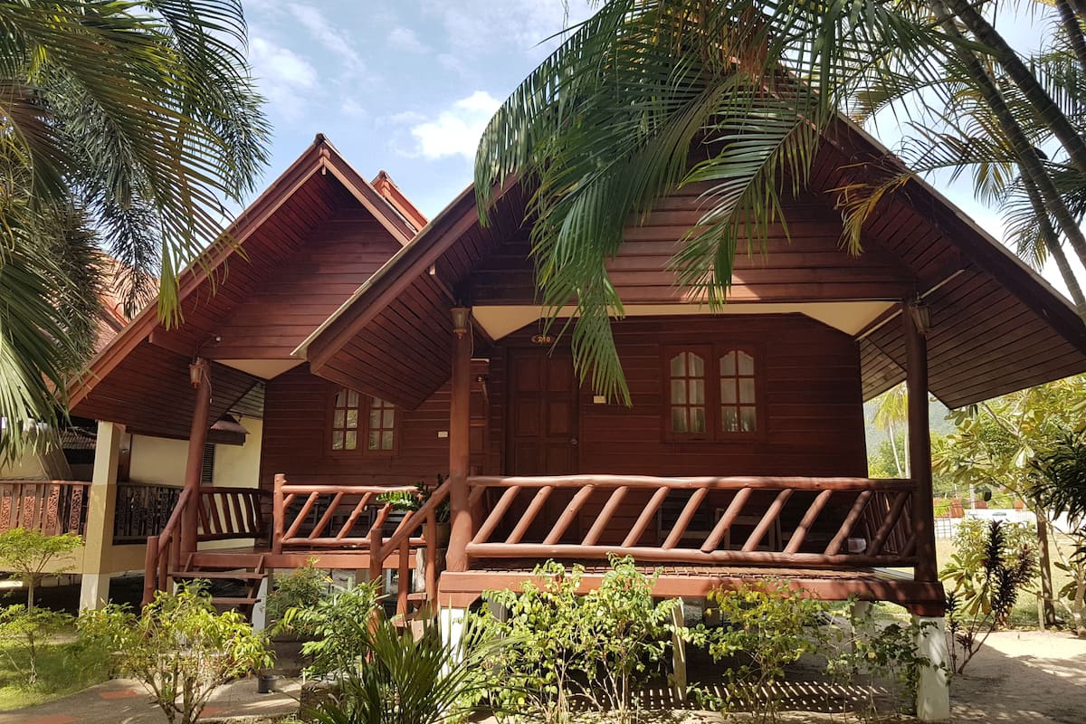 Superior Garden View | Frigobar, cofres nos quartos