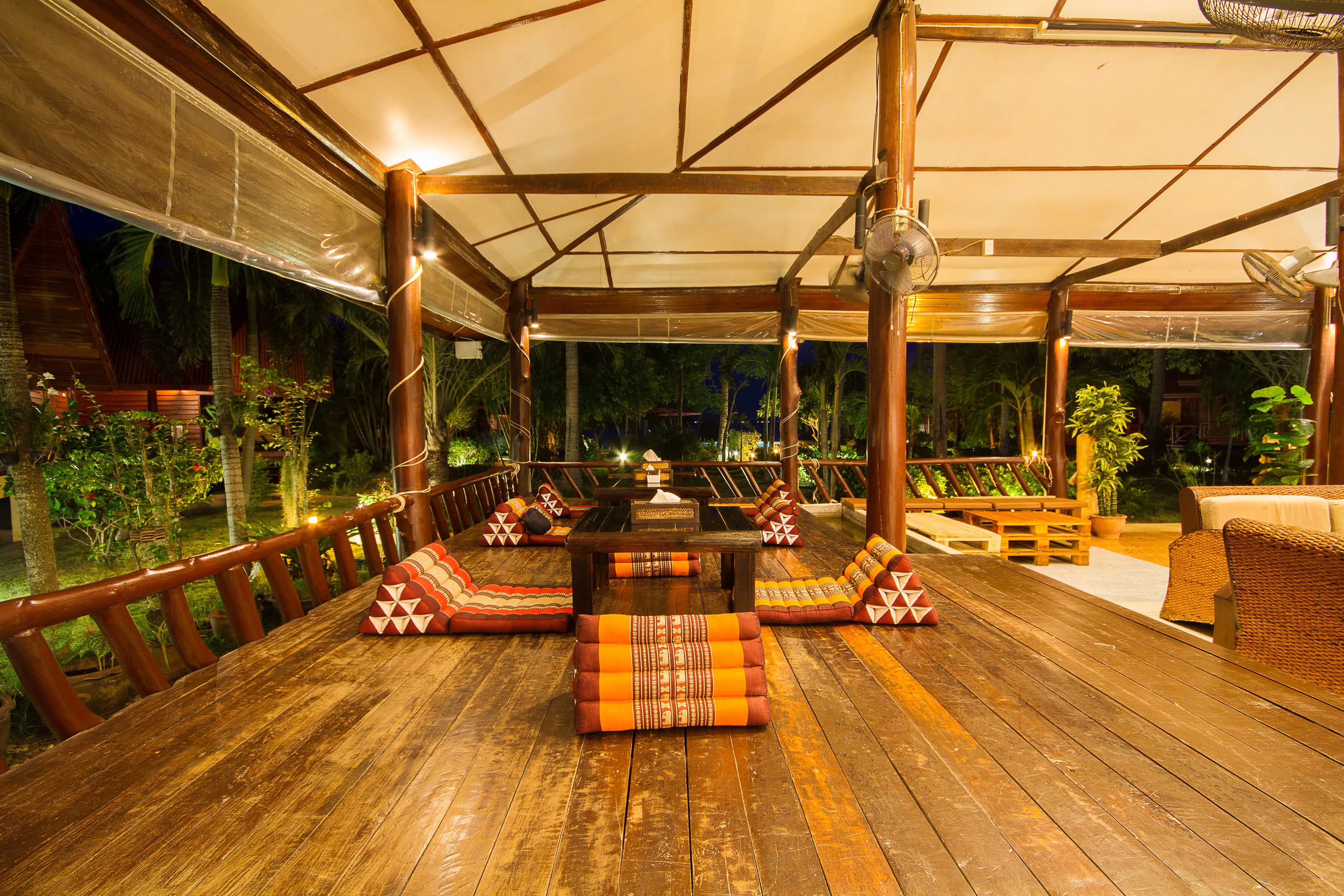 aromatherapy, thai massages