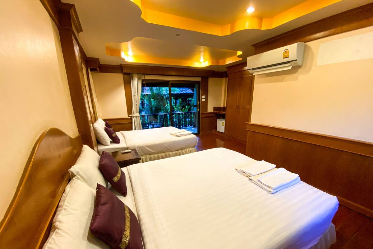 deluxe family | 1 bedroom, minibar, in-room safe