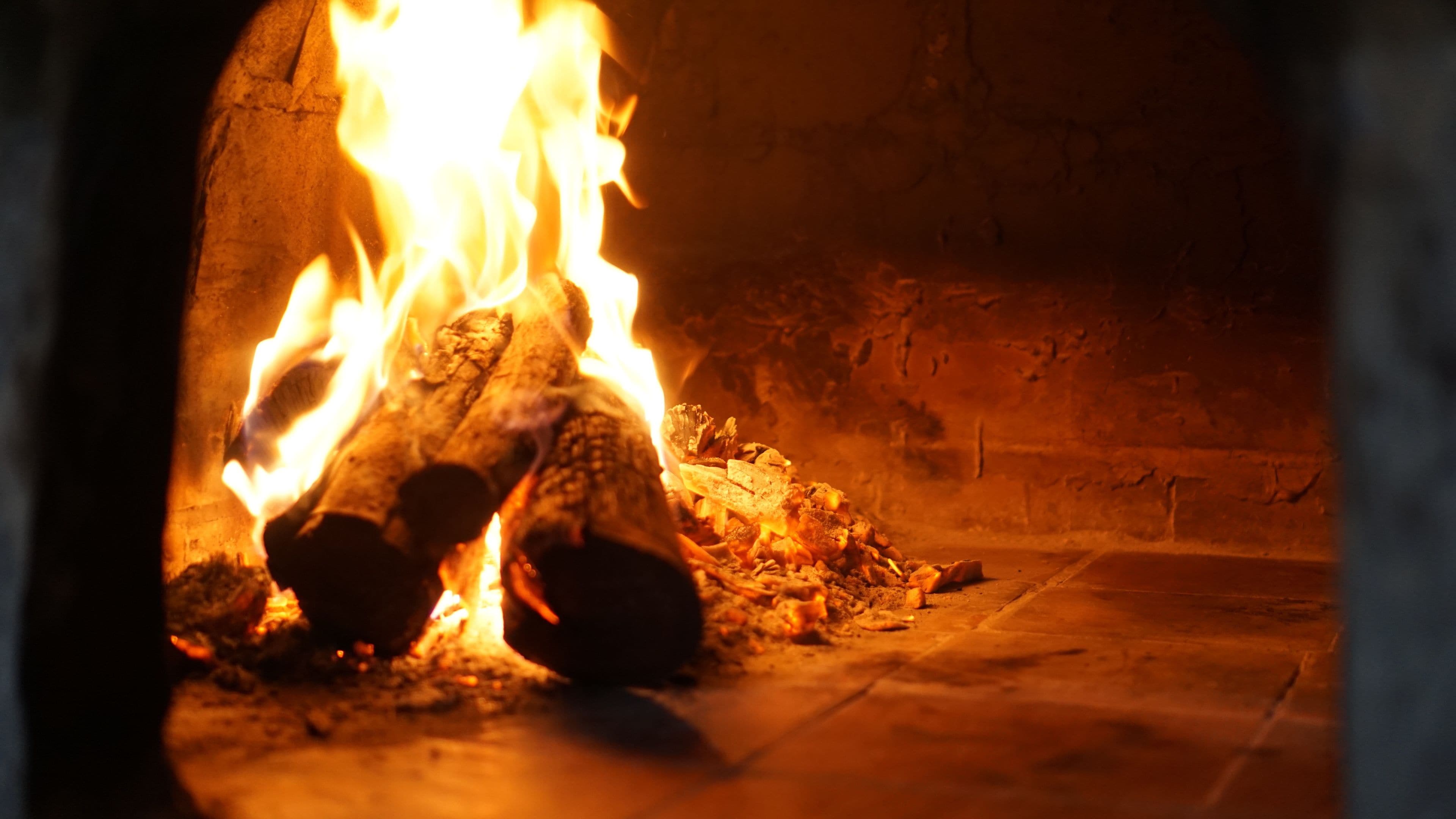 breakfast, lunch, dinner served; thai cuisine, beach views