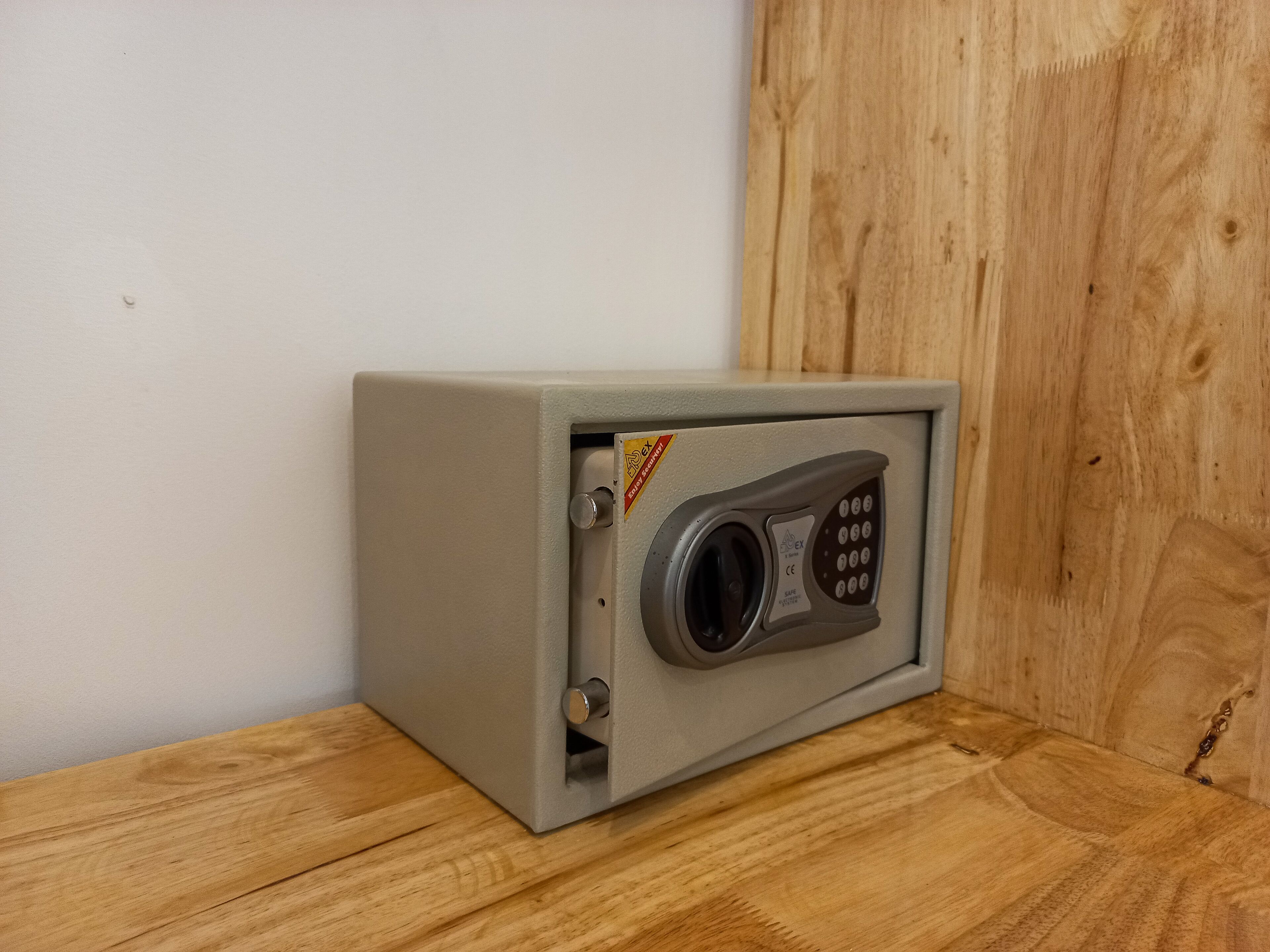 pool view bungalow | 1 bedroom, minibar, in-room safe