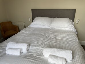 Double Room, Ensuite | 1 bedroom - Duke of Cornwall (St Austell)