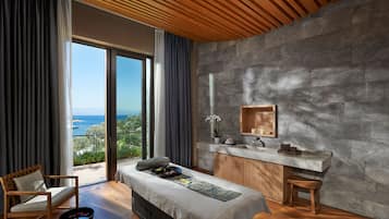 Turkish bath, body treatments, hydrotherapy, aromatherapy