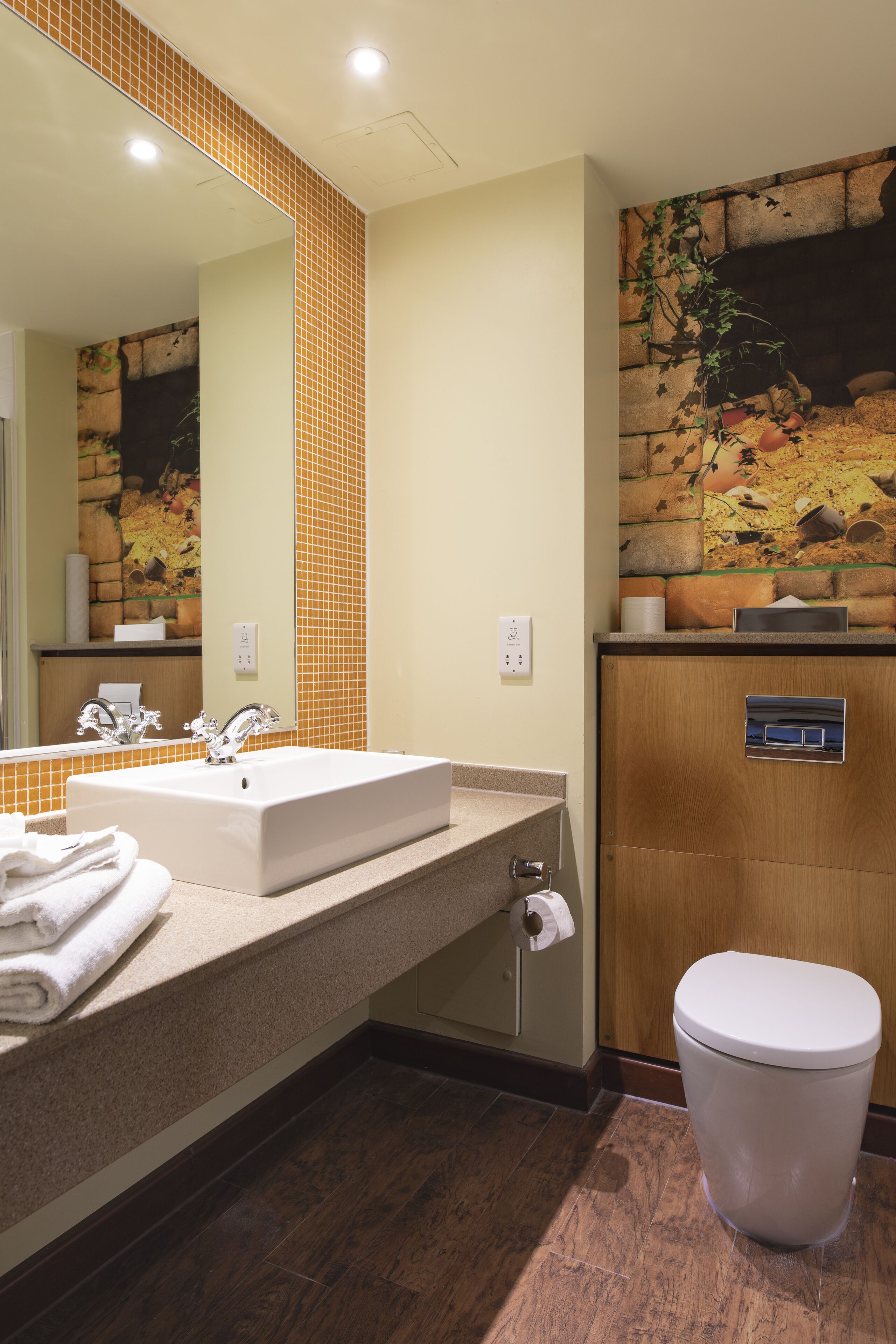 Photo - Chessington Resort Hotel