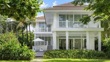 1 bedroom, minibar, in-room safe, desk