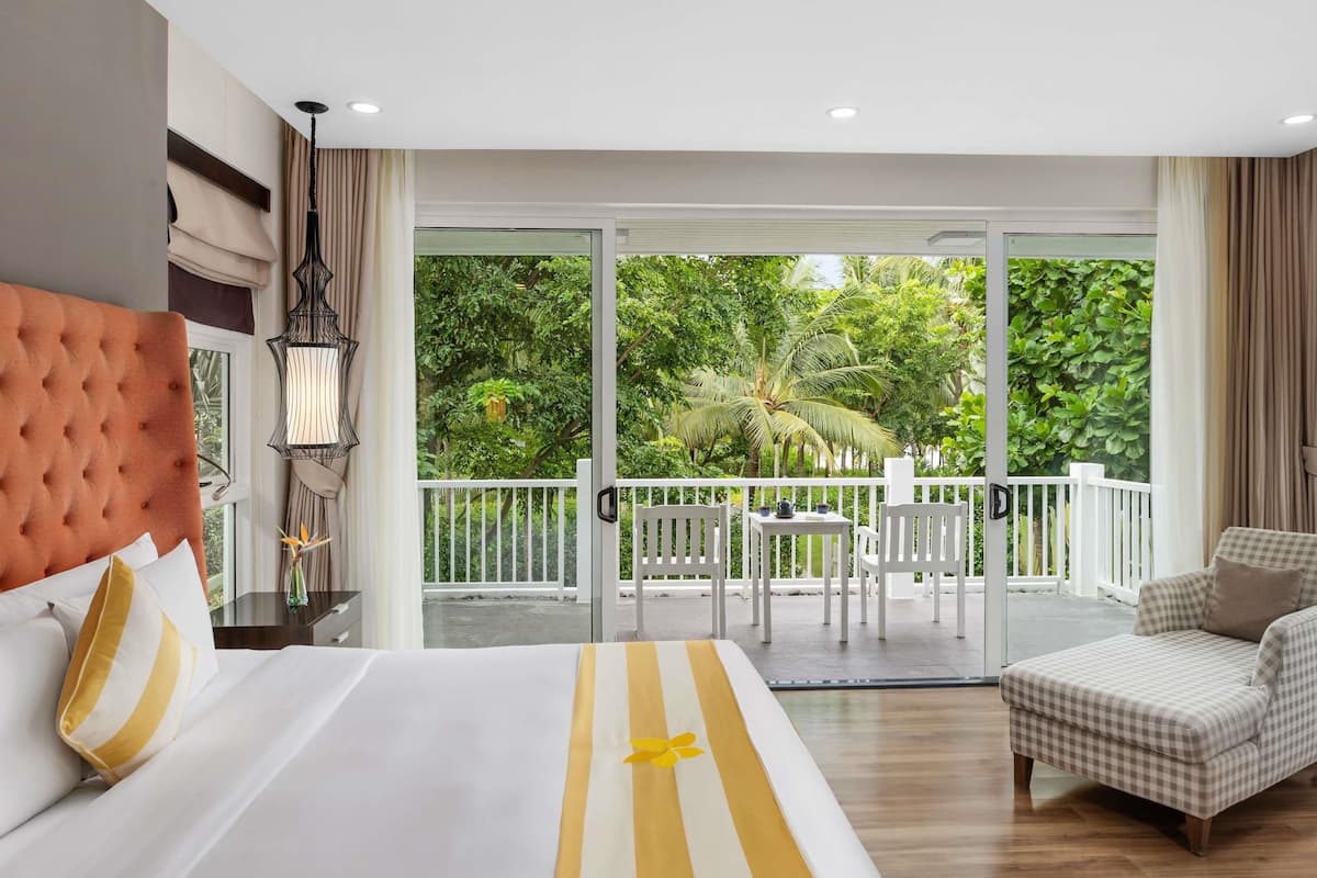 1 bedroom, minibar, in-room safe, desk