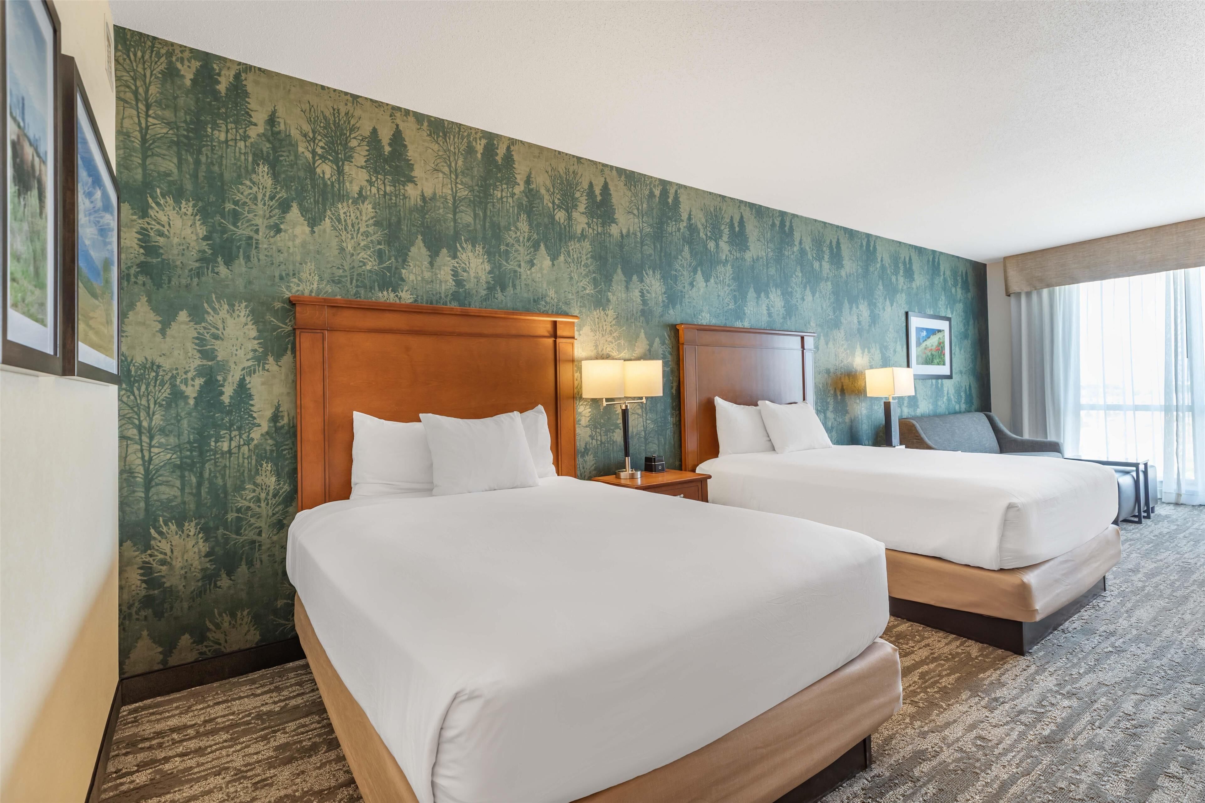 1 bedroom, desk, laptop workspace, blackout curtains