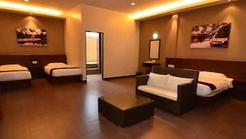 Family Room, 1 Bedroom, Smoking, Balcony | 1 bedroom, minibar, bed sheets