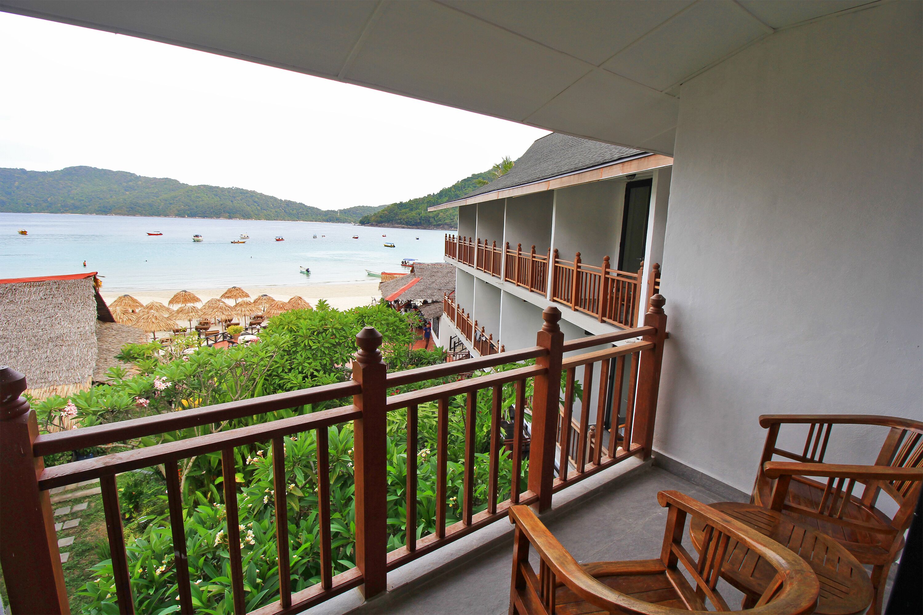 Premier Double Room, 1 King Bed, Balcony, Sea View | Balcony