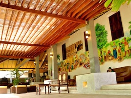 Área de estar no saguão