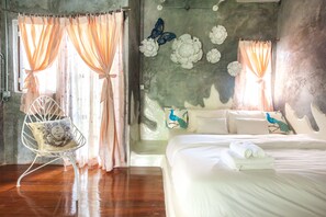 Princess Room  | 1 sovrum, minibar, individuell inredning och unika möbler