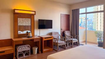 Superior Room | Minibar, in-room safe, soundproofing, free WiFi