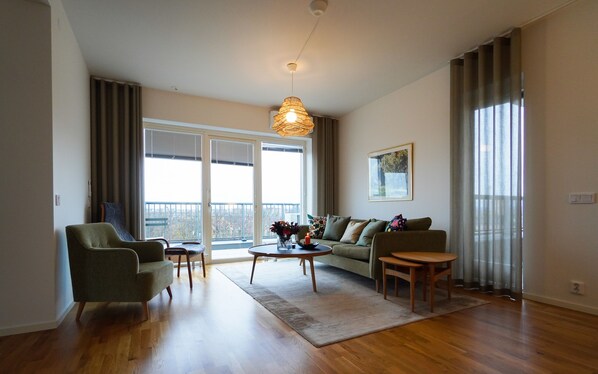 Business Apartment | Living area