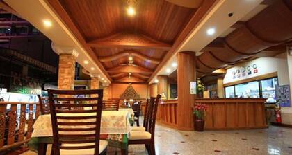 P72 Hotel