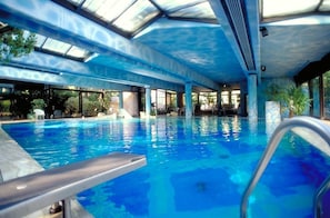 Utomhuspool
