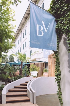 Exterior detail - Hotel Belvedere (Montecatini Terme)