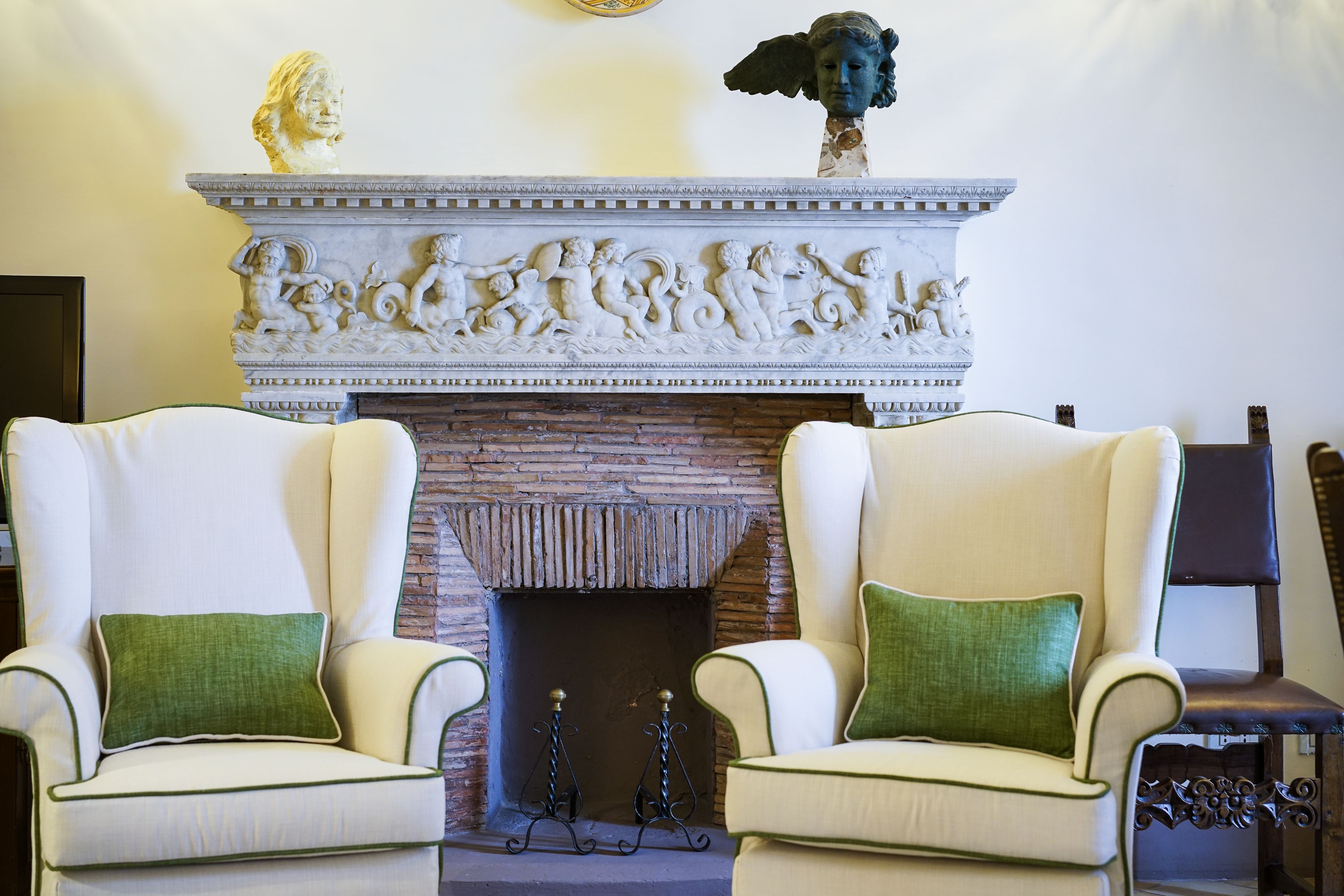 gallery suite, sea view | minibar, in-room safe, individually decorated, individually furnished