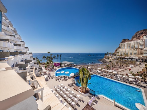 TUI BLUE Suite Princess - Adults Only