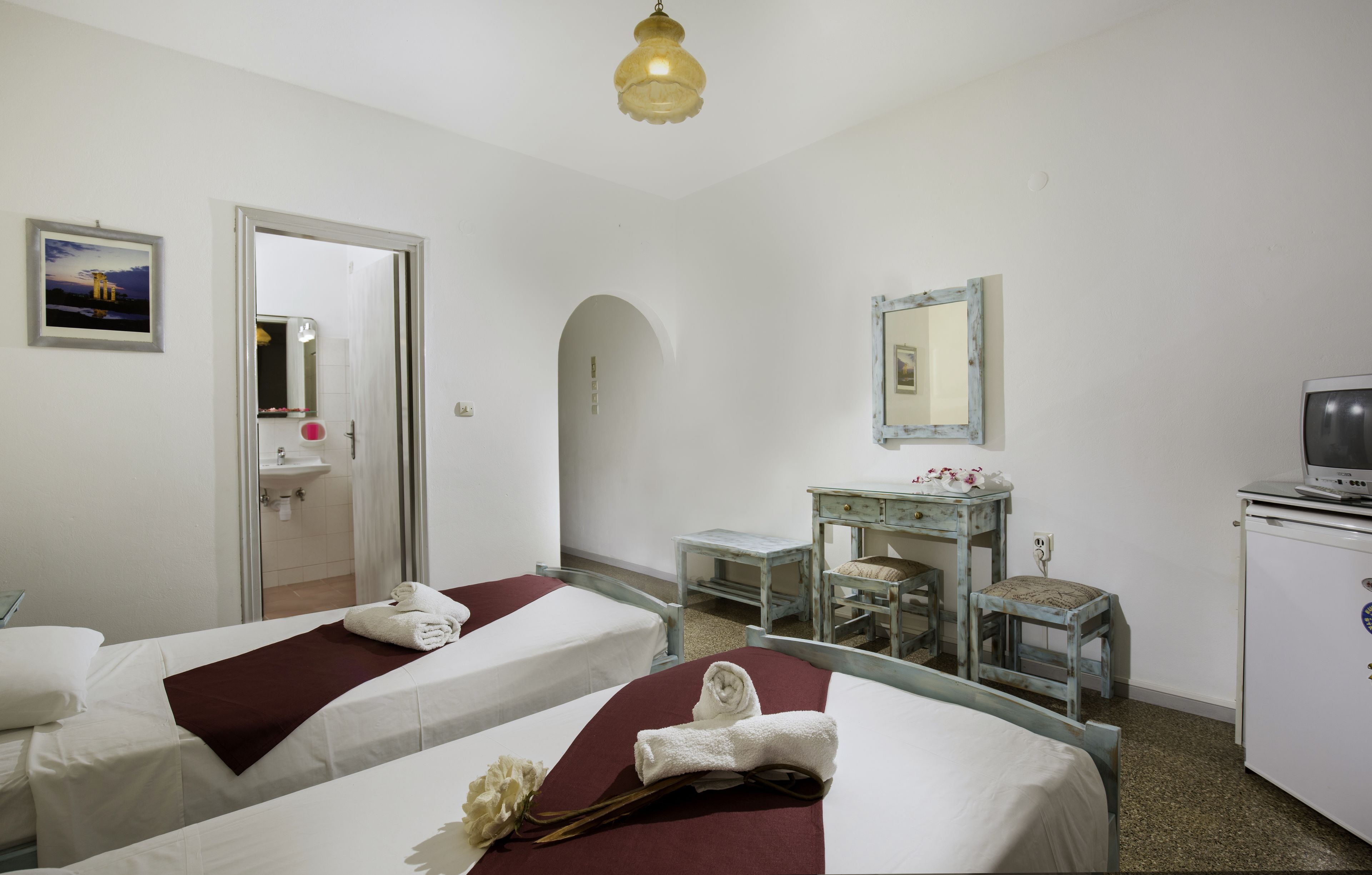 twin room | in-room safe, individually furnished, desk, blackout curtains