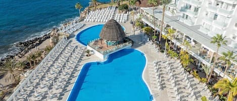 2 outdoor pools, pool umbrellas, sun loungers