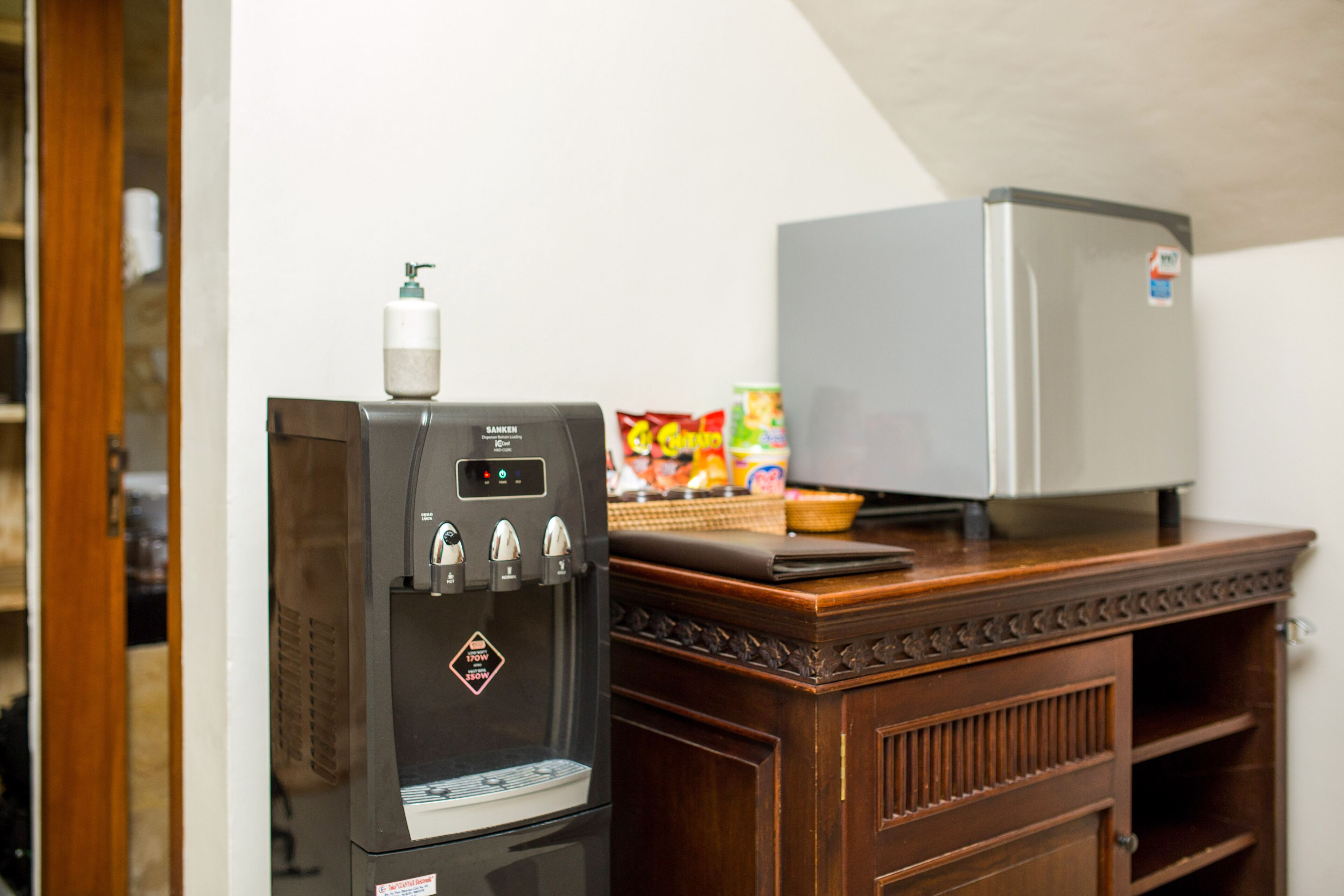 family bungalow, 2 bedrooms, garden view, garden area | minibar