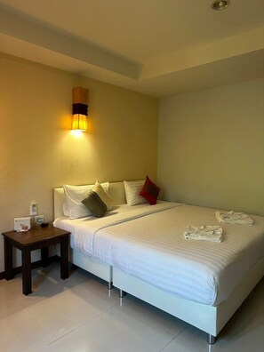 Standard Double Room - Baan Busaba Hotel (Ko Pha-ngan)