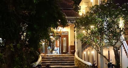 Baan Busaba Hotel