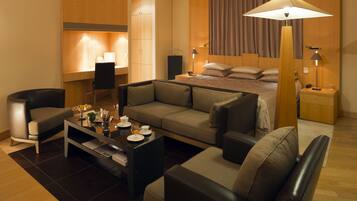 Minibar, coffres-forts dans les chambres, bureau, chambres insonorisées