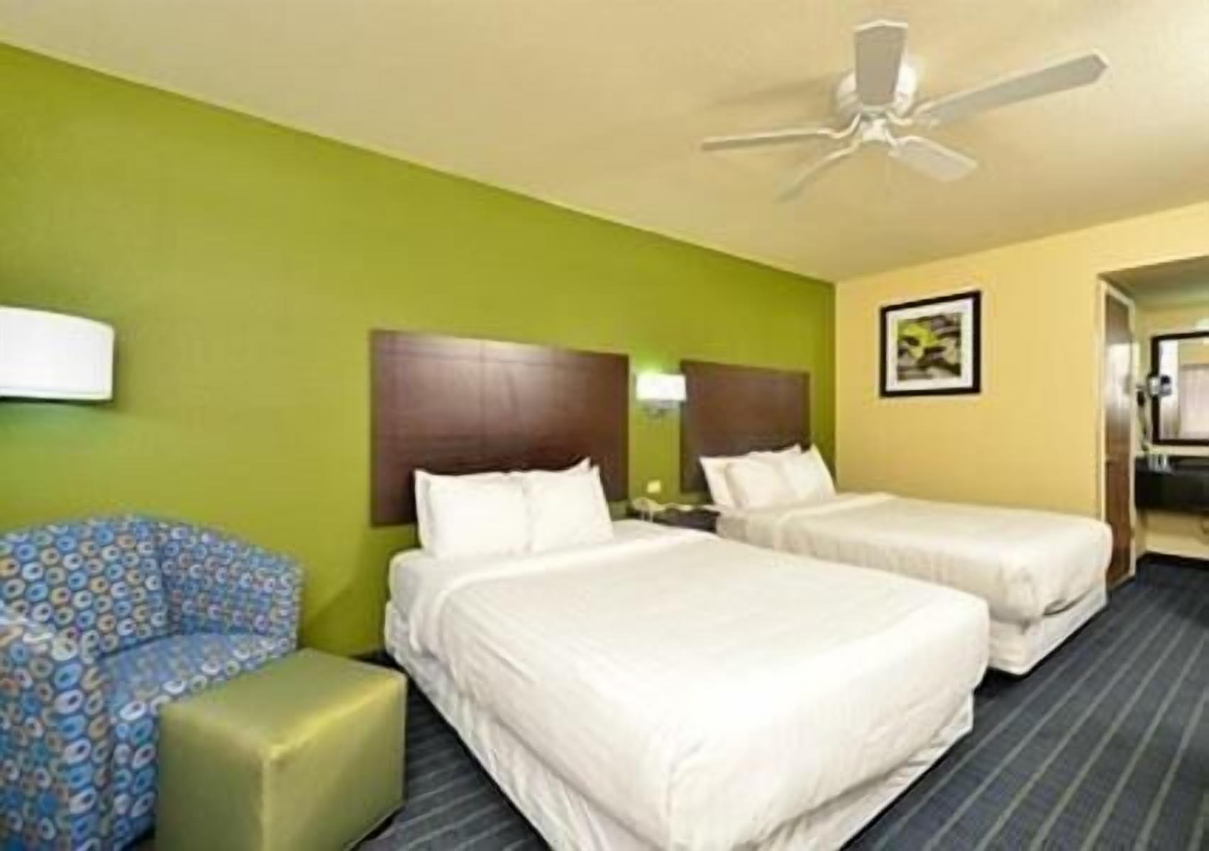 Desk, iron/ironing board, free cots/infant beds, free WiFi