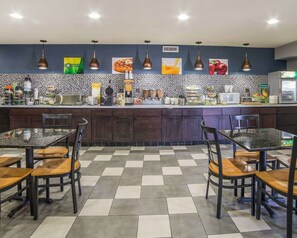 Desayuno para llevar incluido todos los días 