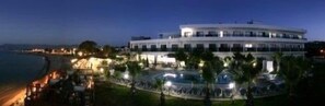 Front of property - evening/night - Souli Beach Hotel (Neo Chorio)
