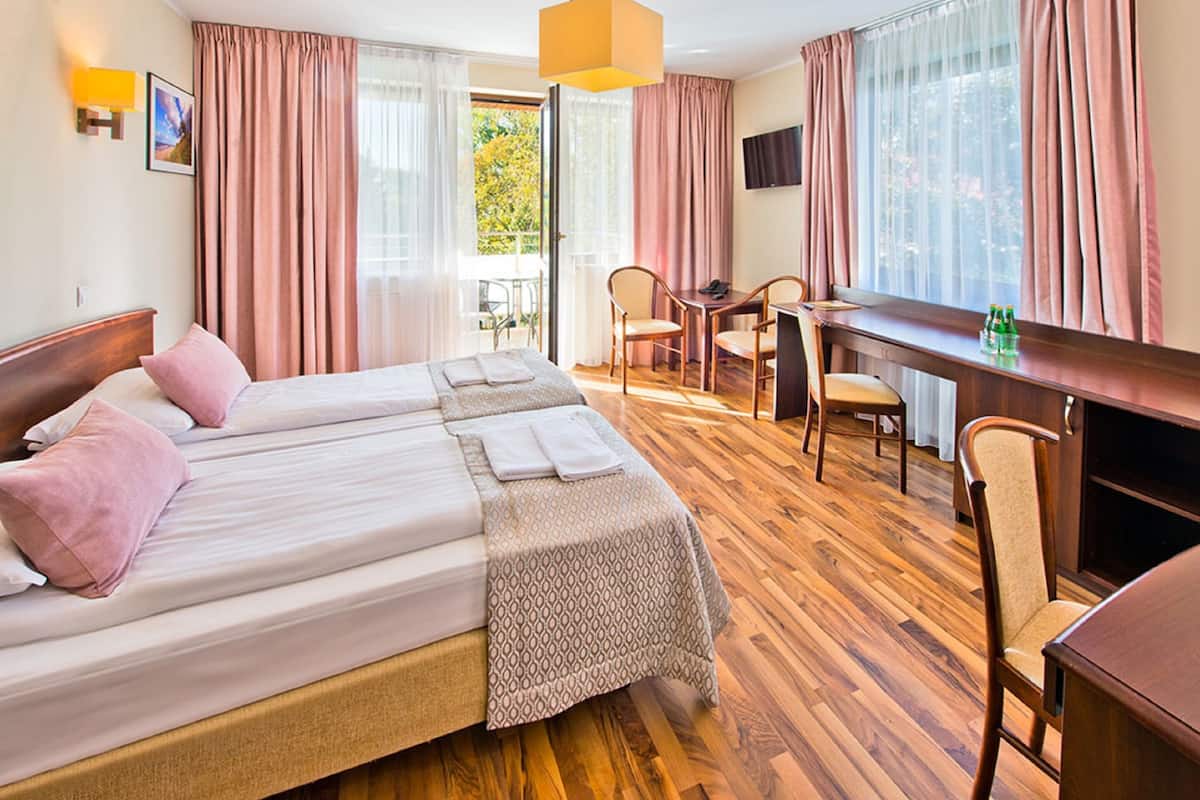 desk, iron/ironing board, free wifi, bed sheets