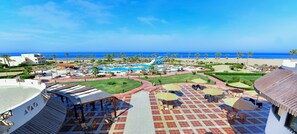 2 restaurants; breakfast, lunch, and dinner served - Bliss Nada Beach Resort (Marsa Alam)
