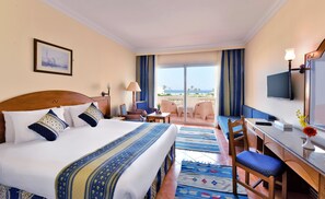 Phòng đôi hoặc 2 giường đơn, quang cảnh biển | Minibar, két bảo mật tại phòng, truy cập Internet không dây (phụ phí) 