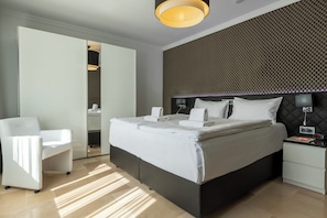 Căn hộ Deluxe | Phòng cách âm, bàn ủi/dụng cụ ủi quần áo 