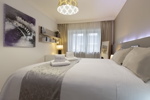 Appartement Duplex Deluxe, 2 chambres, terrasse | Décoration personnalisée, ameublement personnalisé