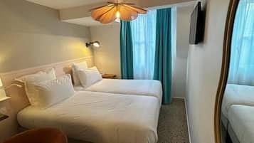 Superior Double or Twin Room | 2 bedrooms, Frette Italian sheets, in-room safe, individually decorated
