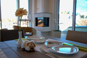 Buffet breakfast on weekdays (EUR 15 per person)