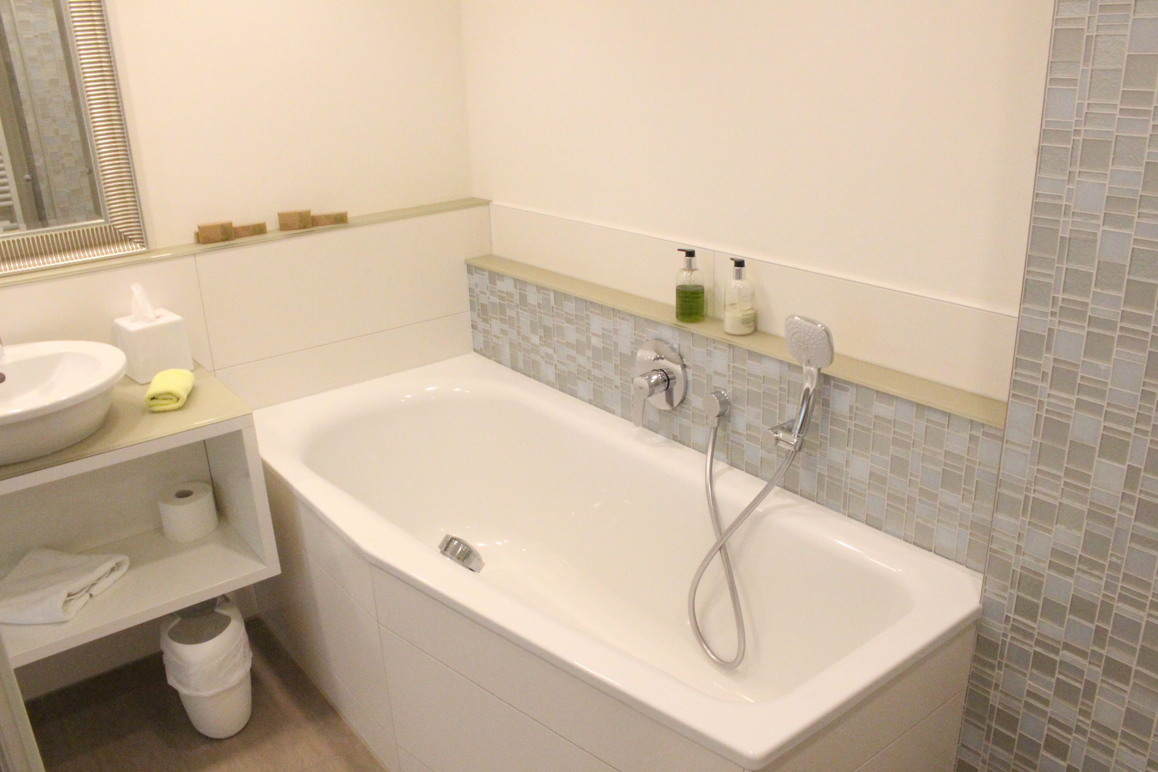 suite | bathroom | shower, hair dryer, towels