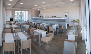 Restaurant - TAOme Feng Shui Stadthotel Breisgau (Emmendingen)