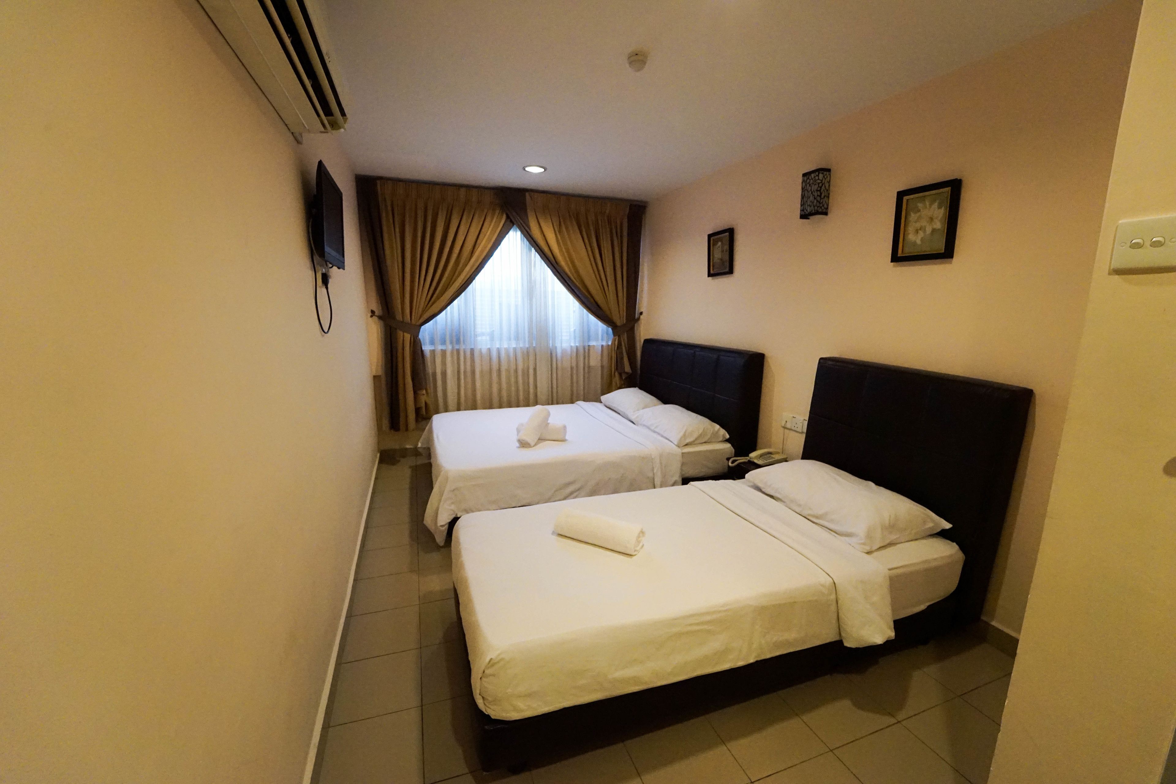 family room | 1 bedroom, free wifi