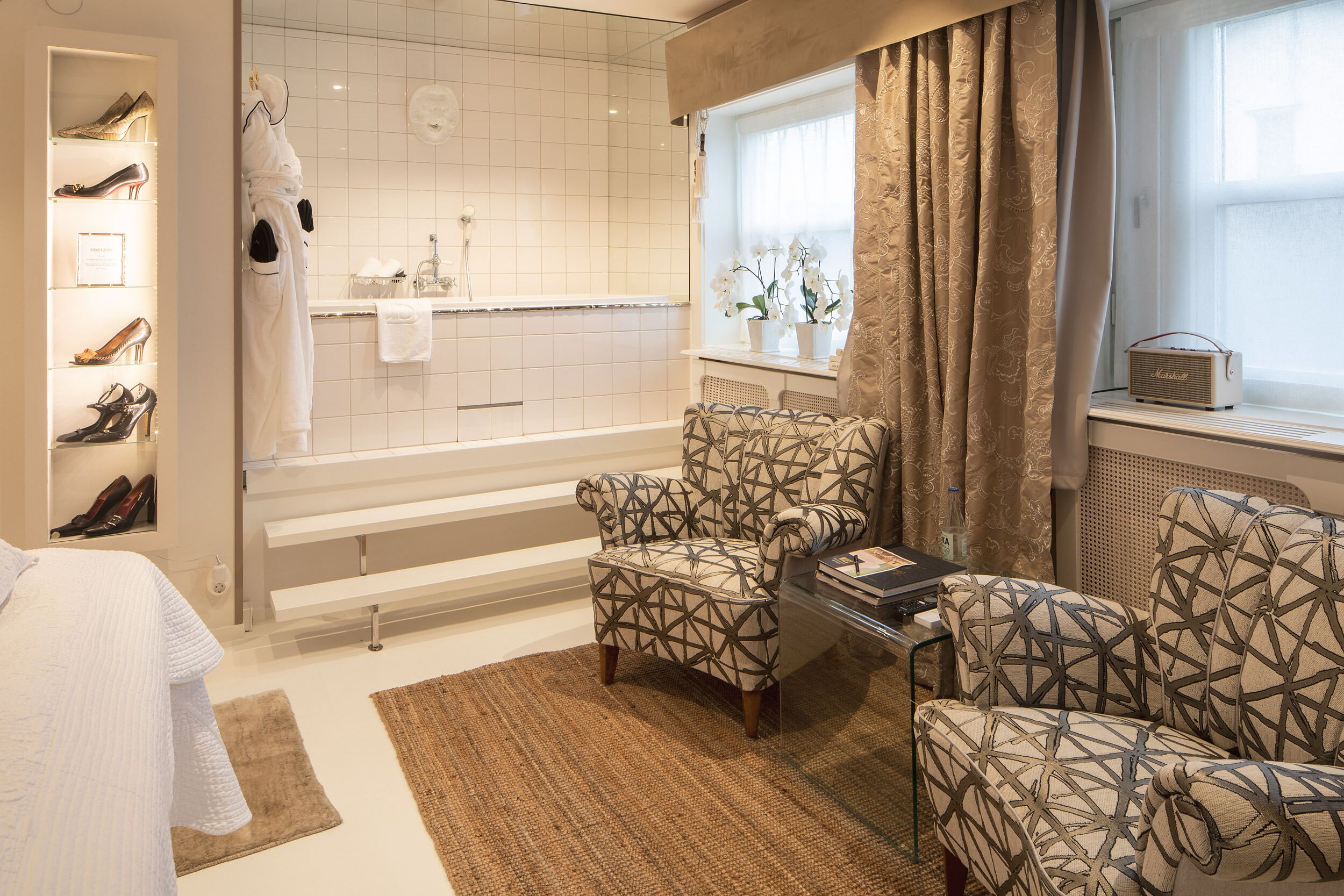 superior double room, 1 king bed | 1 bedroom, egyptian cotton sheets, premium bedding, down duvets