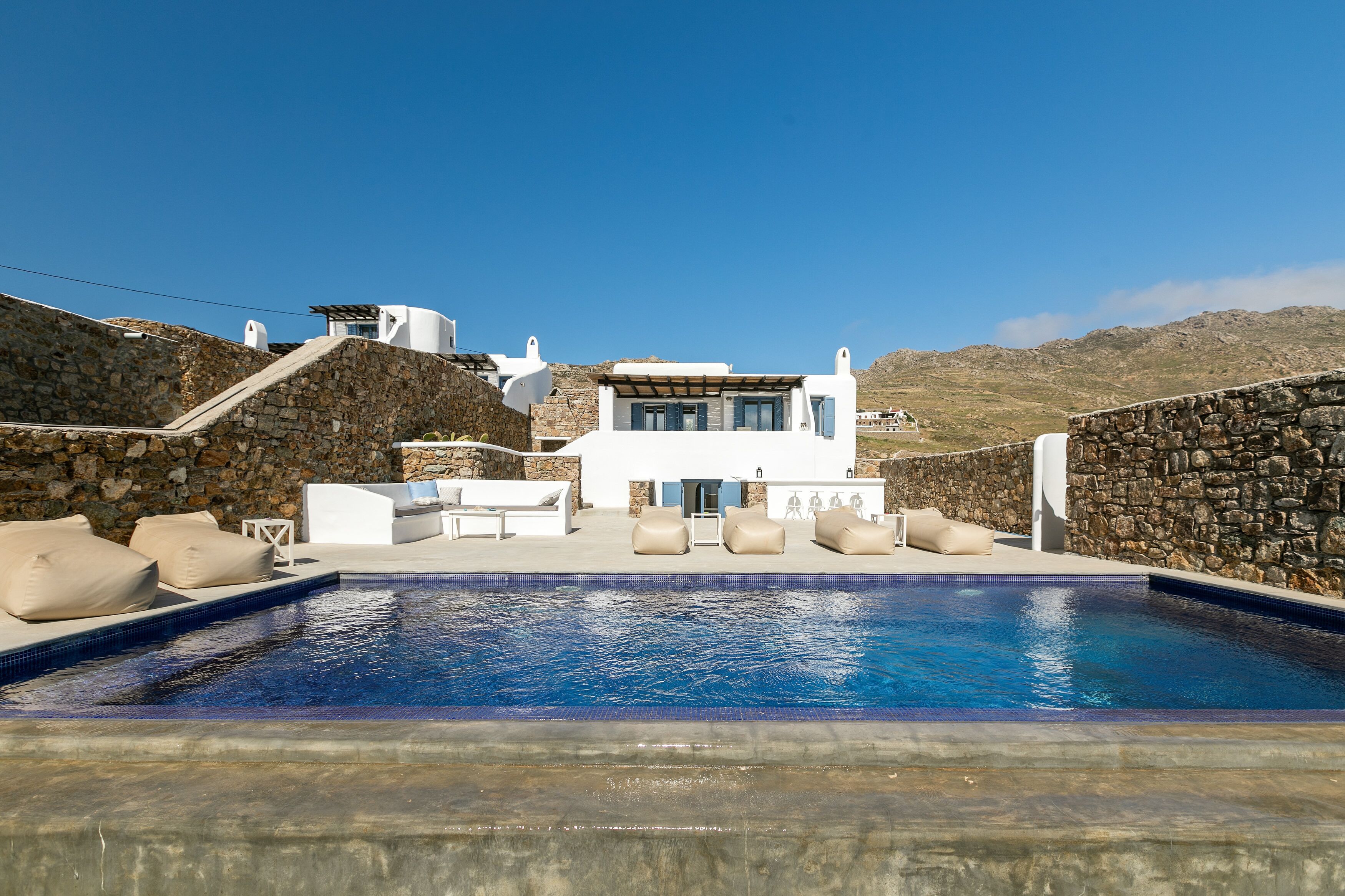 15 piscinas al aire libre, sillones reclinables de piscina