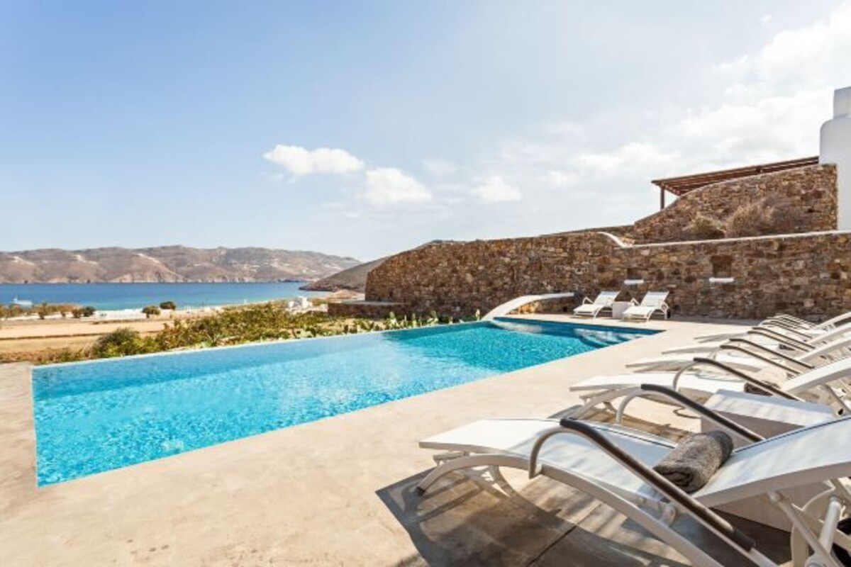 3 Bedroom Private Pool Villa With Sea View