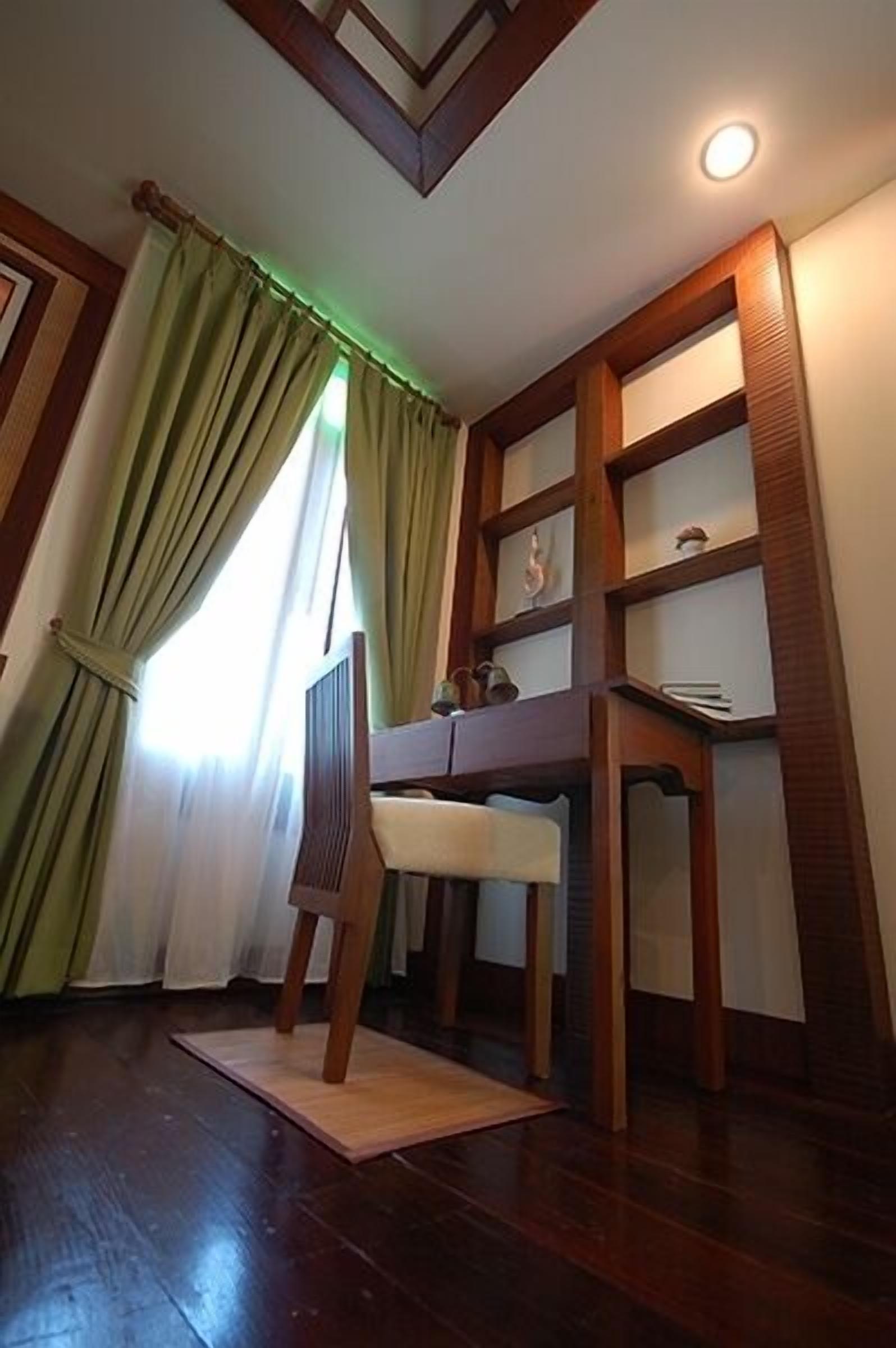 deluxe room | room amenity