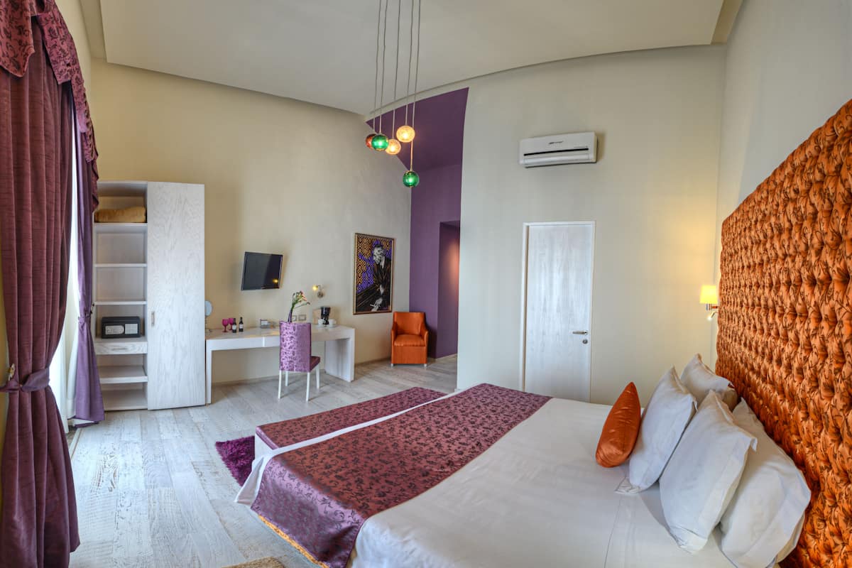Phòng Tiêu chuẩn, 1 giường cỡ king | 1 phòng ngủ, bộ đồ giường cao cấp, minibar, két bảo mật tại phòng
