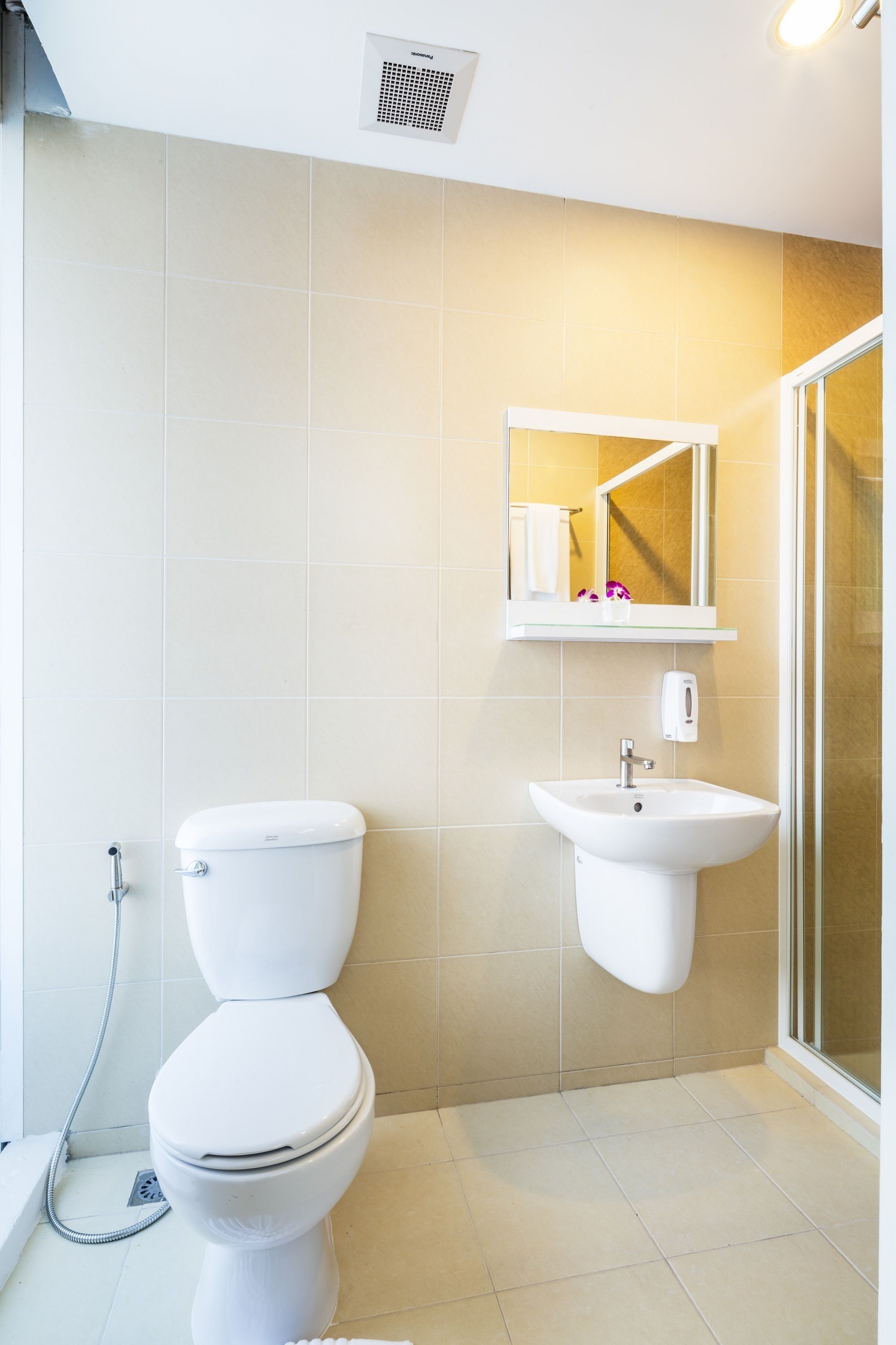 Foto - Solo Express Sukhumvit 81