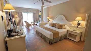 Premium bedding, free minibar, in-room safe, desk