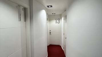 Entrée de l’hébergement